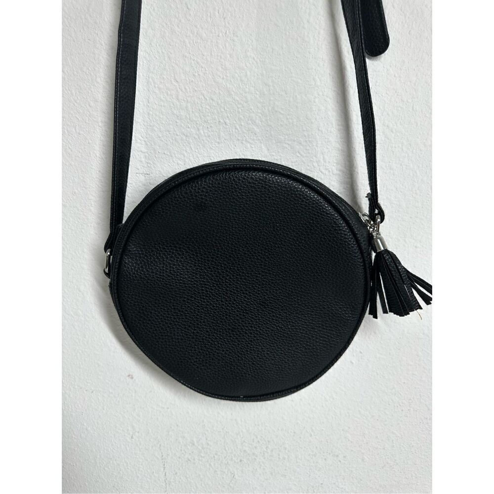 Crossbody BAG DSW MIX no.6 Faux Leather Crossbody Bag Round Black Zipper EUC